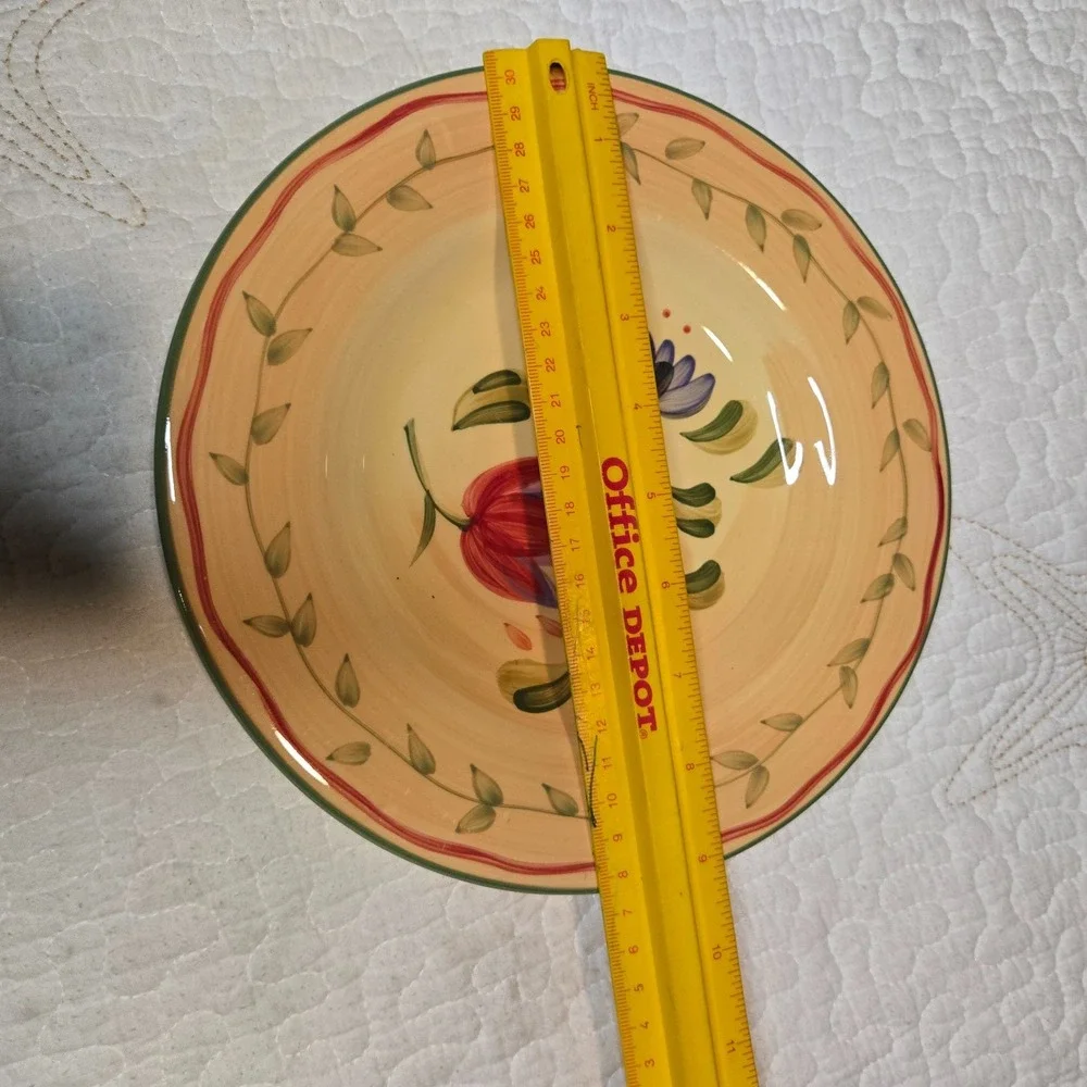 Pfaltzgraff Hand Painted Lunch Plate Dishwasher Safe Microwave Safe 9 inches